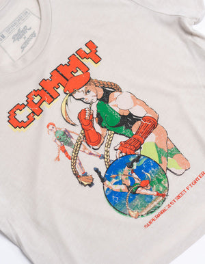T-shirt court Cammy de Street Fighter