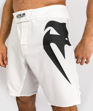 Short Venum Prenium MMA (